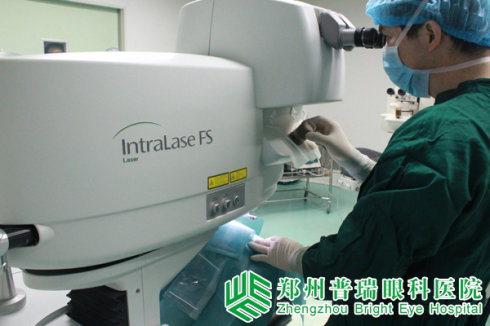 近視別亂治，手術(shù)有講究
