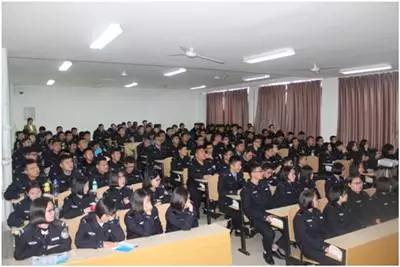 關(guān)注大學(xué)生視力健康，普瑞眼科走進(jìn)河南司法警官職業(yè)學(xué)院