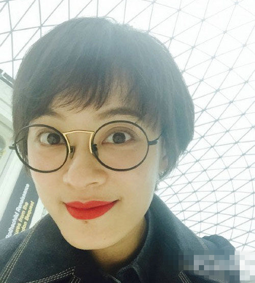 學(xué)女明星戴框架眼鏡？別人時(shí)髦你是Low！