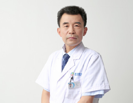 白領(lǐng)一族經(jīng)常面對電腦，可以做近視手術(shù)嗎？