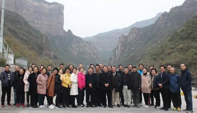 鄭州普瑞眼科醫(yī)院2019年豫北地區(qū)學(xué)術(shù)交流會圓滿落幕！